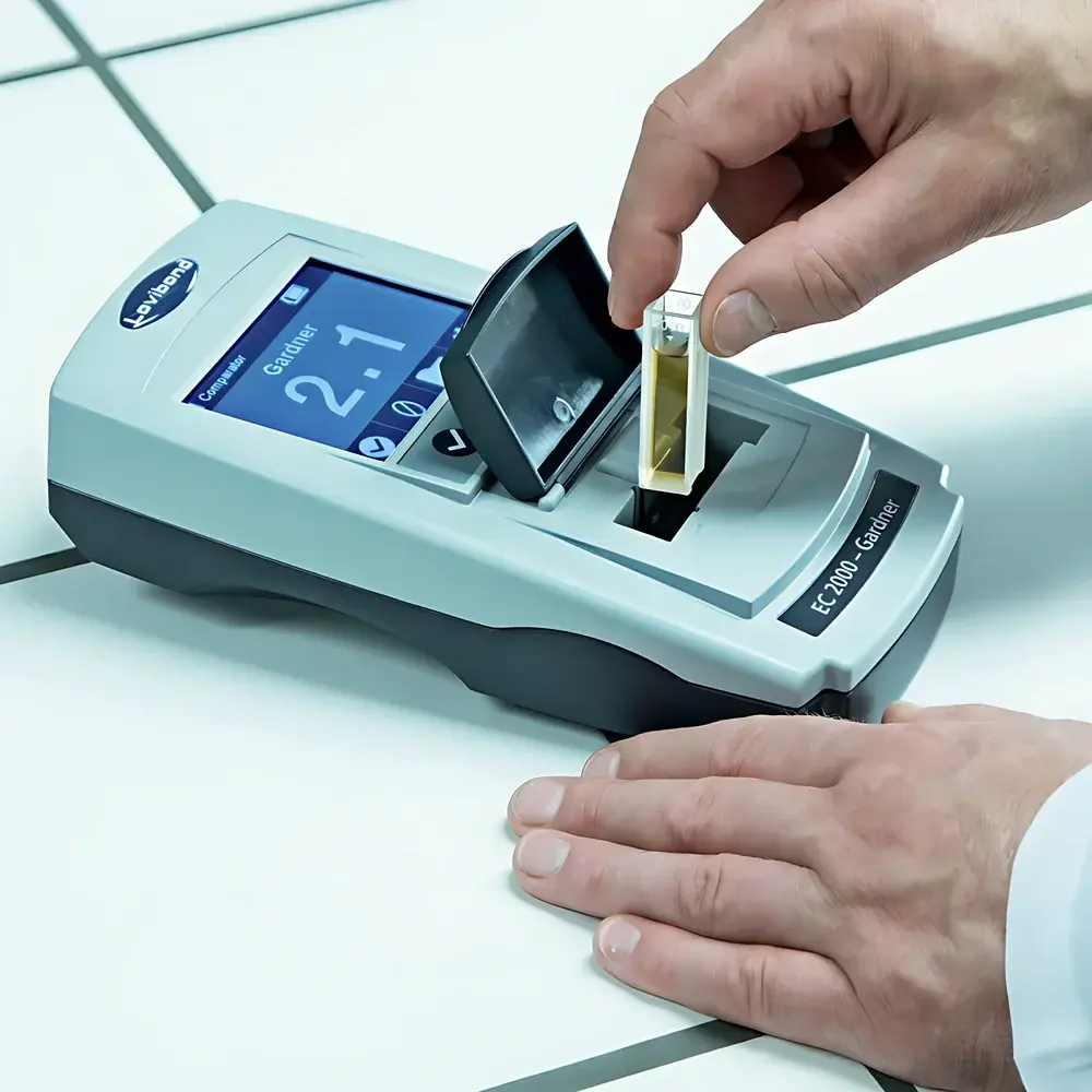 Lovibond EC2000 Gardner Colorimeter