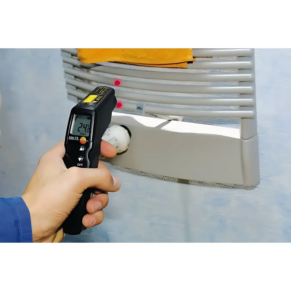 testo 830-T2 Infrared Thermometer with Contact Surface Probe