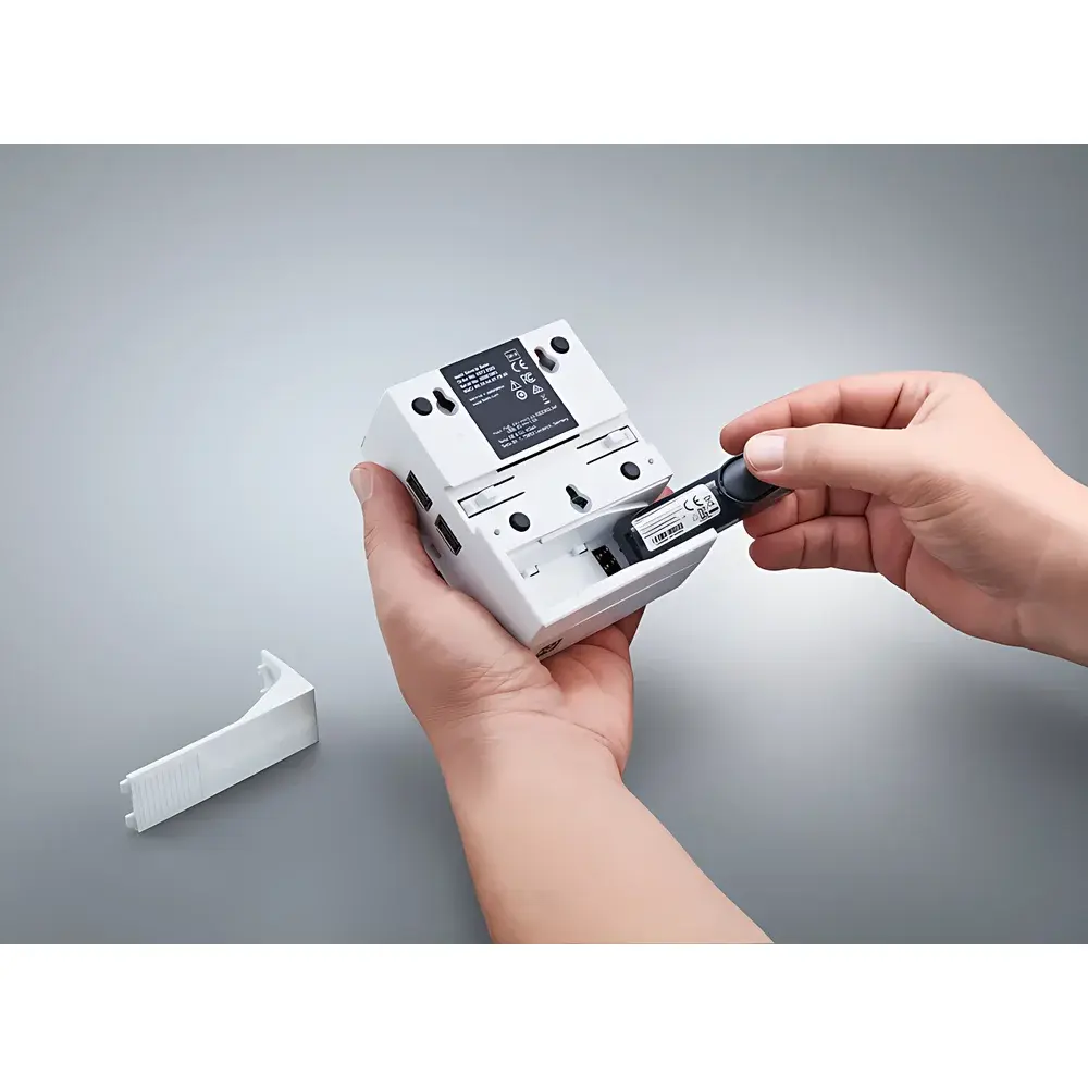 testo Saveris Base V3.0 – Environmental Monitoring Base Station