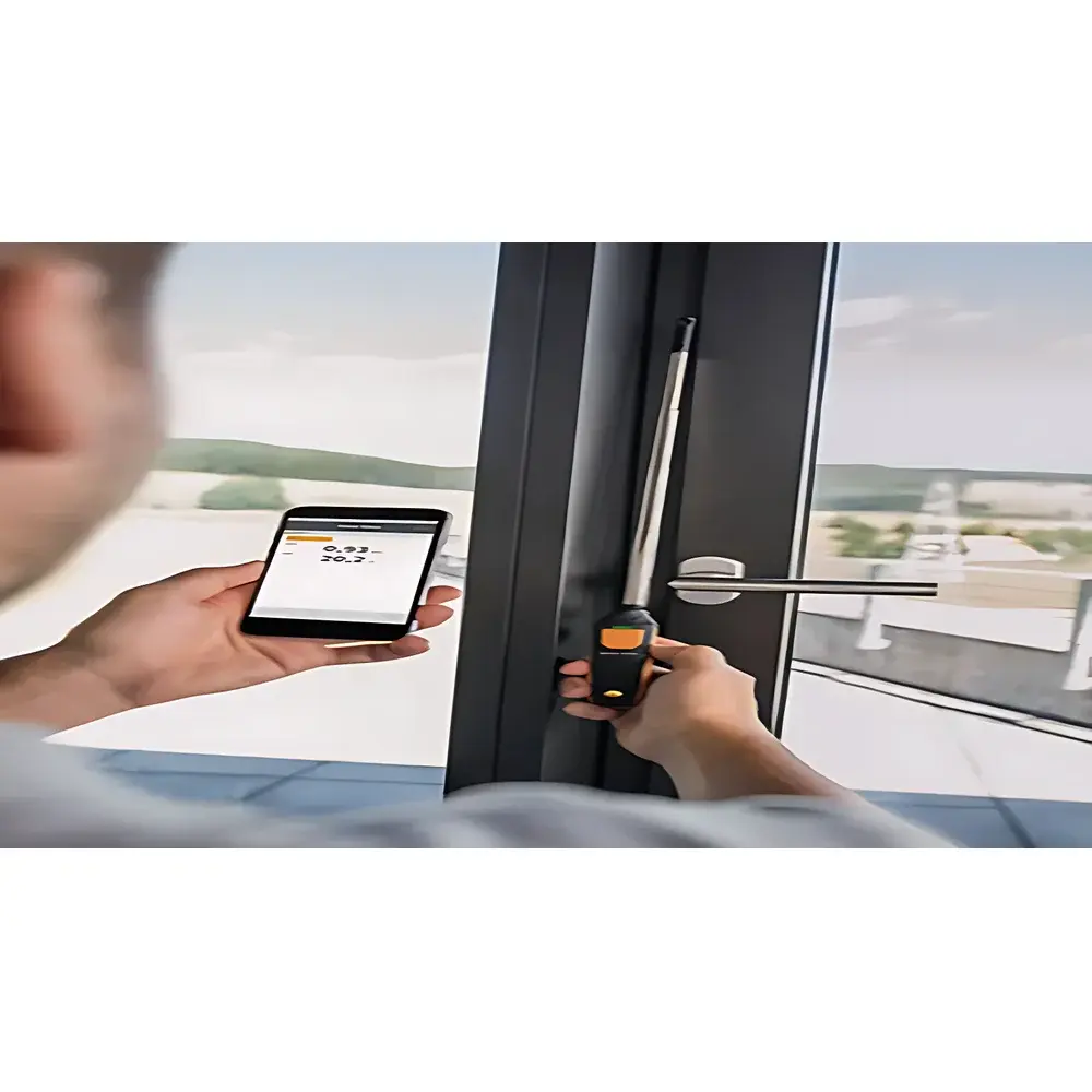 testo 405i Wireless Mini Hot-Wire Anemometer