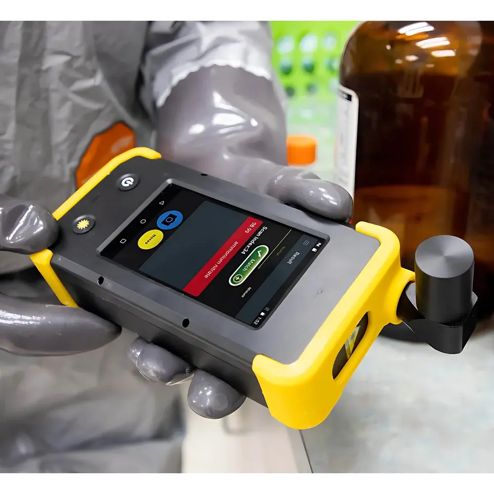 TacticID Mobile 1064 nm Handheld Raman Spectrometer by Metrohm