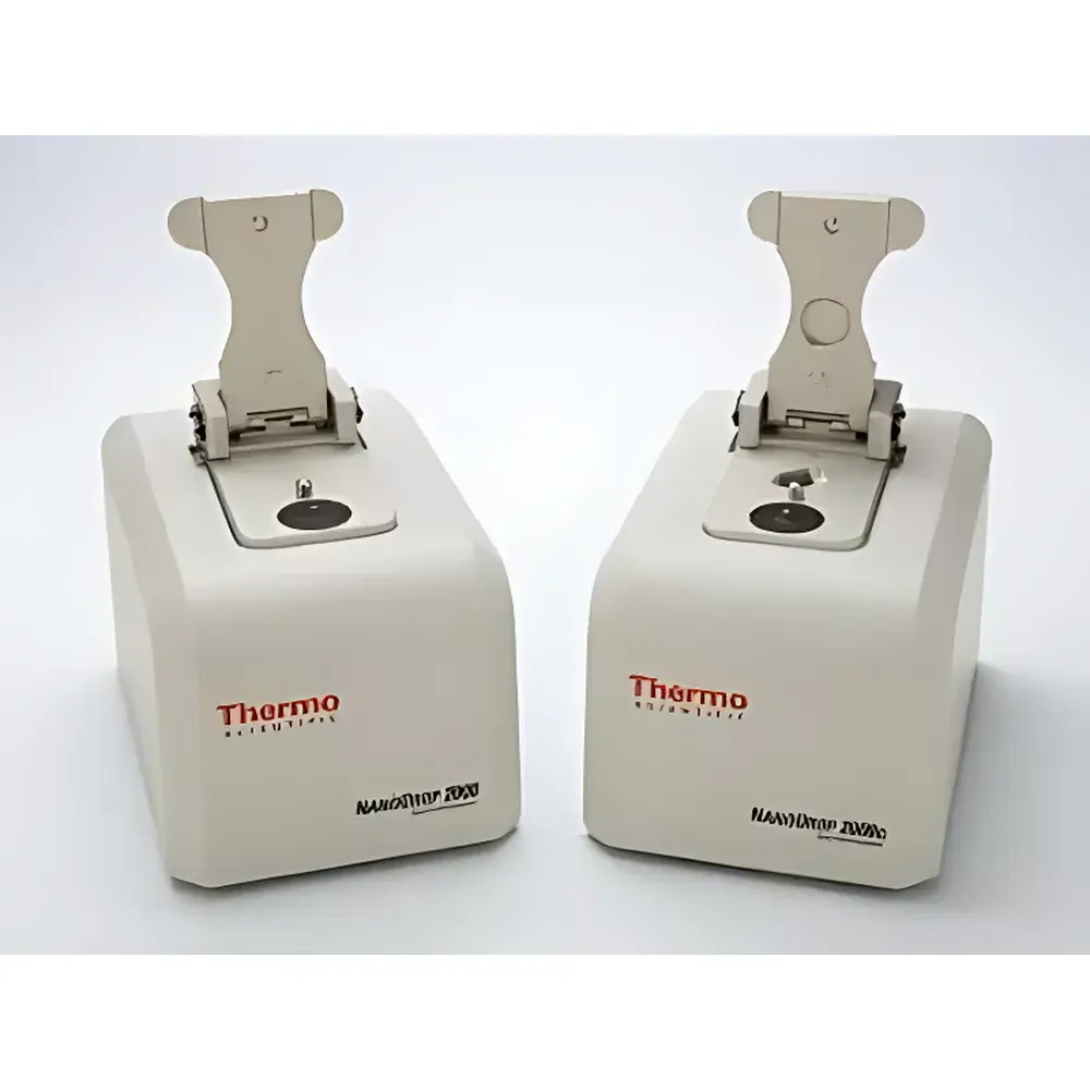 Thermo Fisher NanoDrop 2000/2000c UV-Vis Spectrophotometer