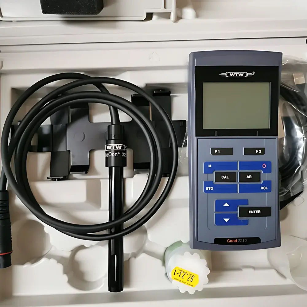 WTW Cond 3310 SET 1 Portable Conductivity Meter