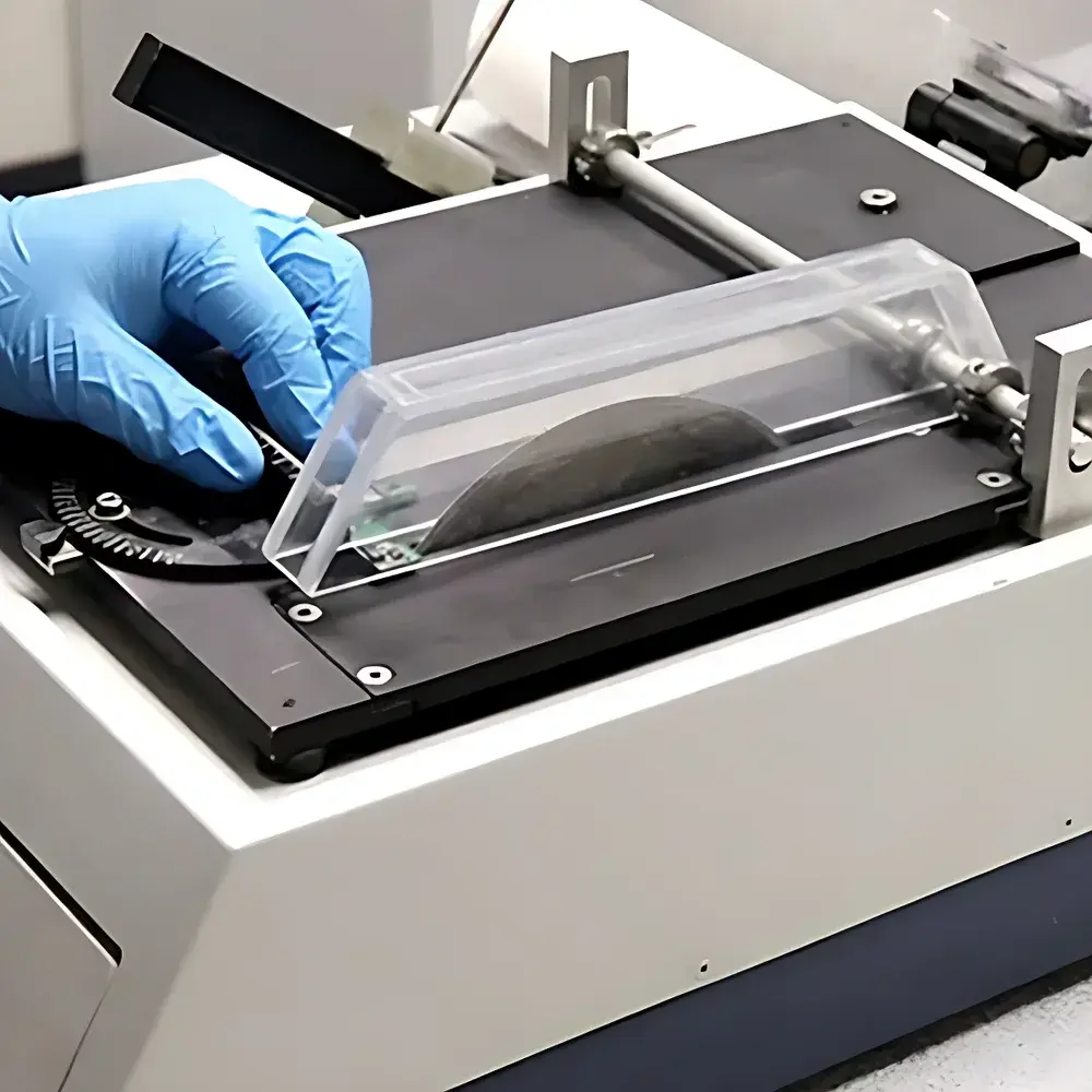 Buehler IsoMet 1000 Precision Cut-Off Machine