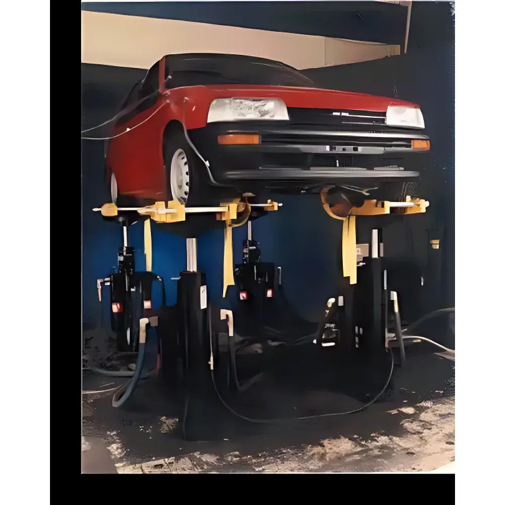 MTS 320 Four-Post Tire-Coupled Road Simulator