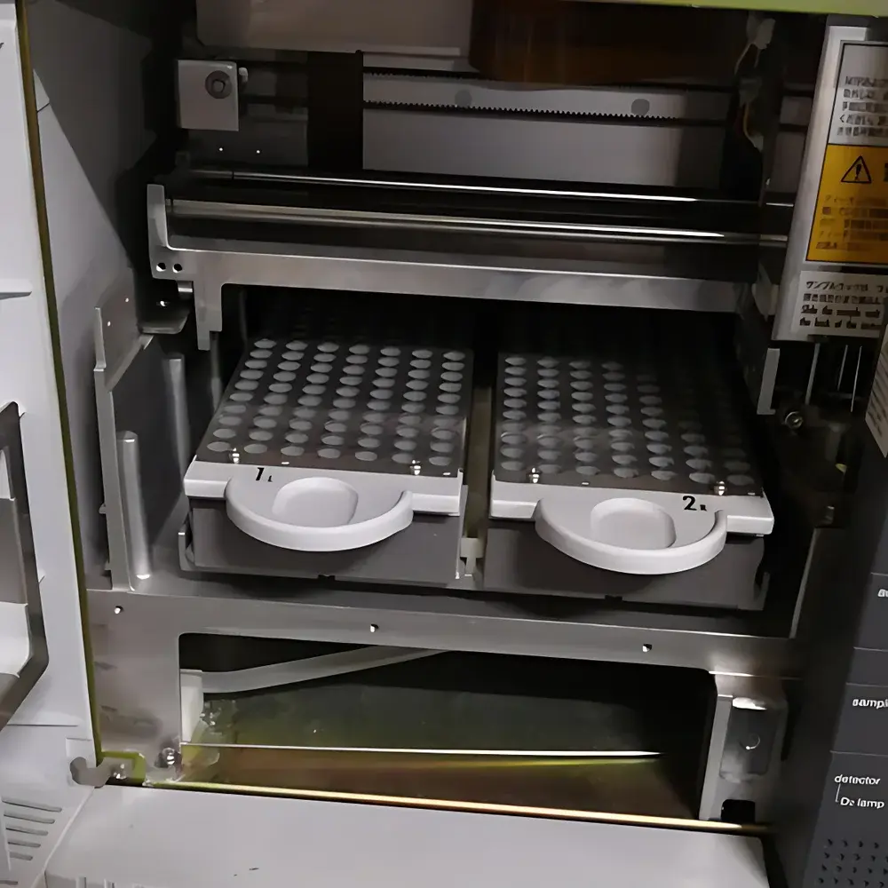 Shimadzu LC-2010CHT Integrated HPLC System (Refurbished)