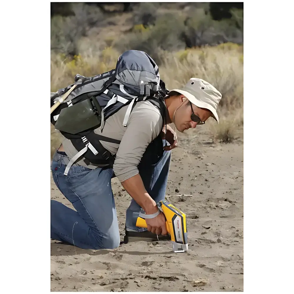 Thermo Scientific Niton XL2 Handheld Energy Dispersive X-Ray Fluorescence (EDXRF) Spectrometer