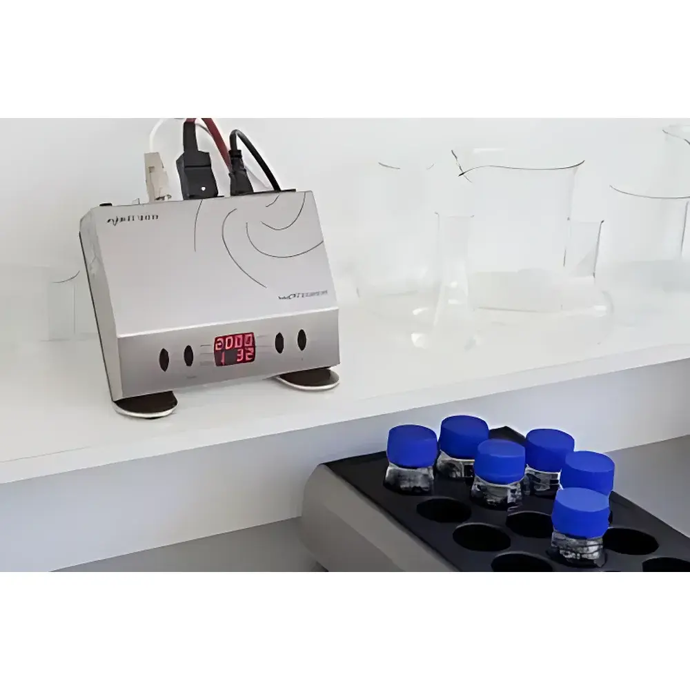 WIGGENS SD15-250 Inductive Magnetic Drive Multi-Position Heated Dry Bath Stirrer