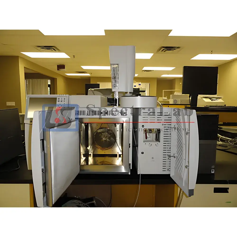 Varian 220-MS GC-MS/MS System with Ion Trap Mass Spectrometer