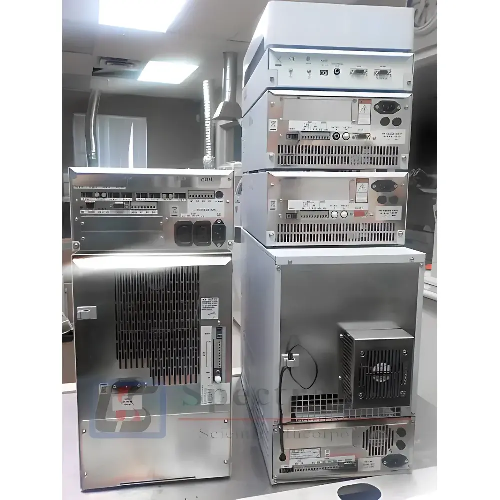 AB SCIEX QTRAP 5500 Hybrid Triple Quadrupole Linear Ion Trap Mass Spectrometer with Shimadzu Prominence UFLC XR System