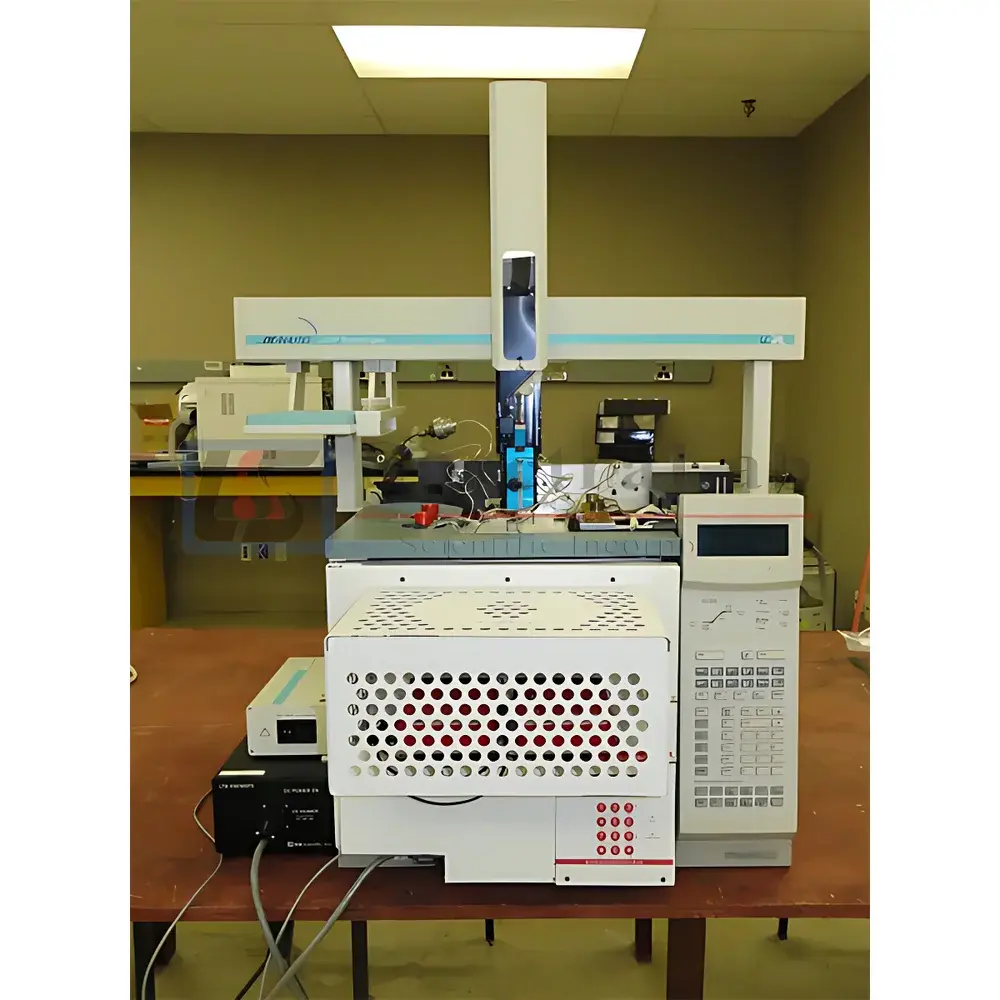 Agilent 6890 Gas Chromatograph with GERSTEL Modular Accelerated Column Heater (MACH) System