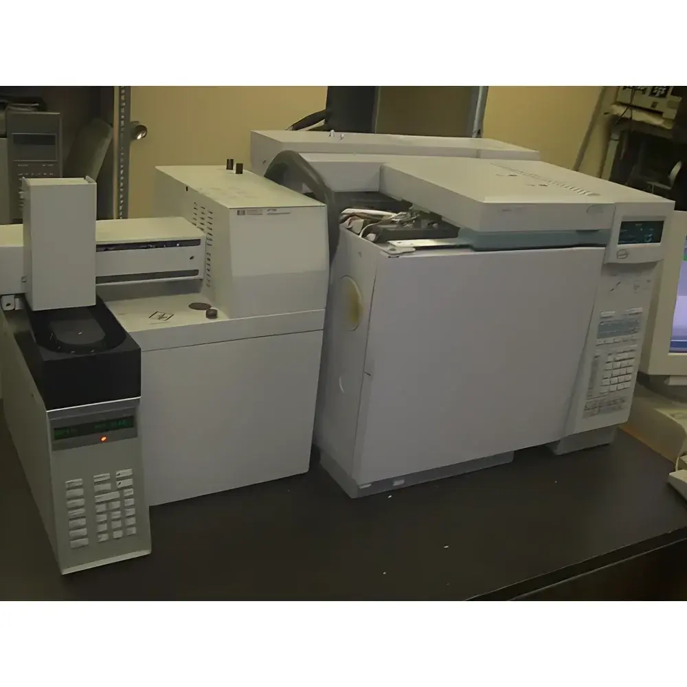 Agilent 6890 Plus Gas Chromatograph with HP 7694A Headspace Autosampler