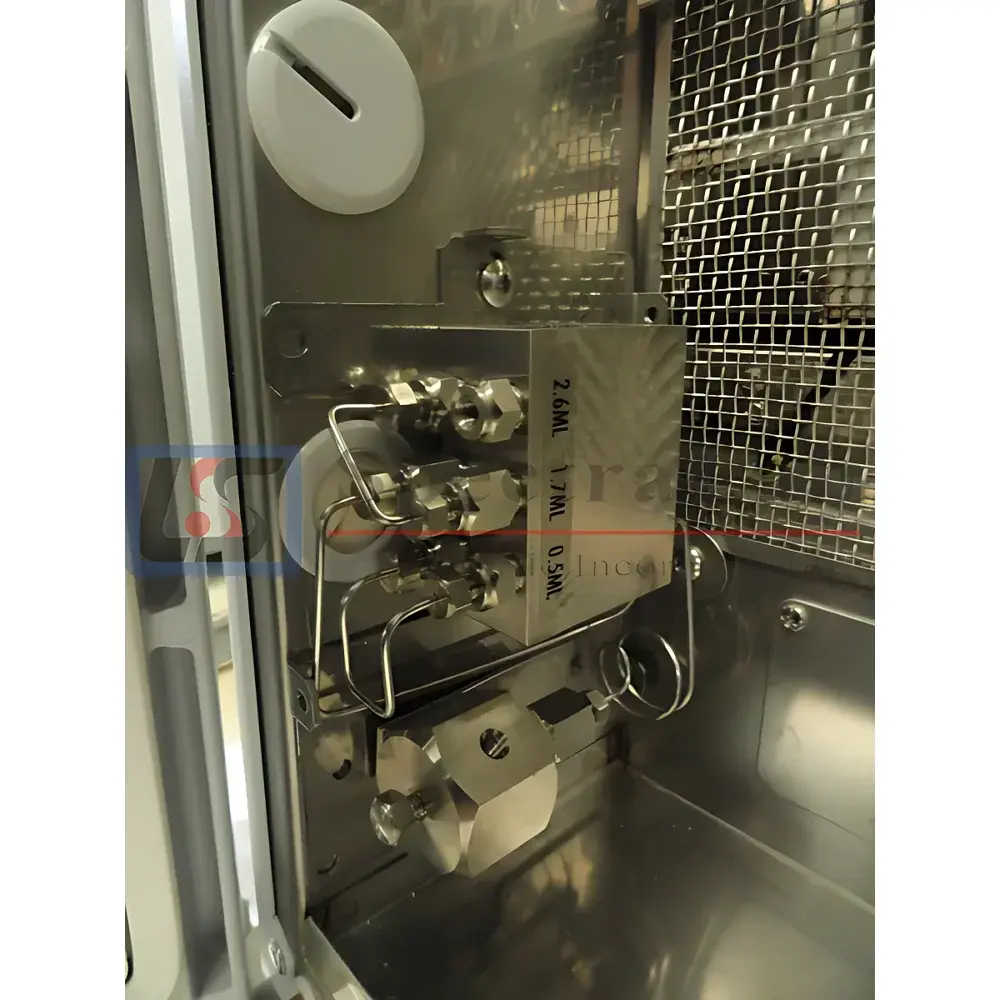 Shimadzu CTO-20AC Prominence HPLC Column Oven with Integrated Mixer and Chiller