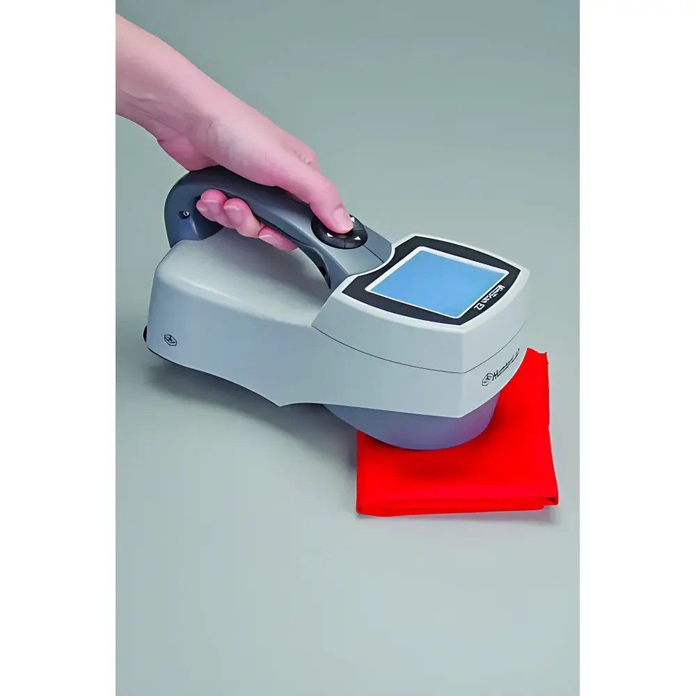 HunterLab MiniScan EZ Portable Spectrophotometer