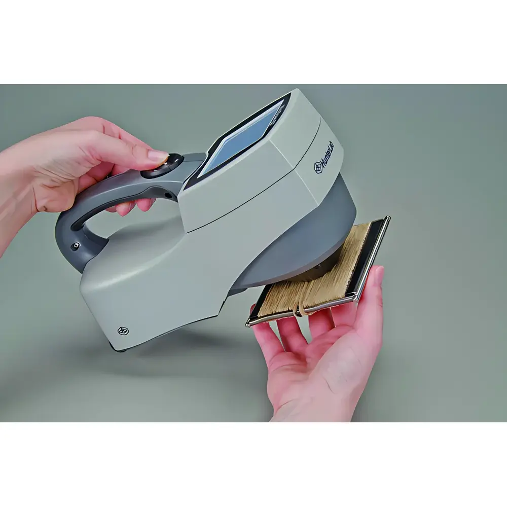 HunterLab MiniScan EZ Portable Colorimeter for Carbon Black Tint Strength Measurement