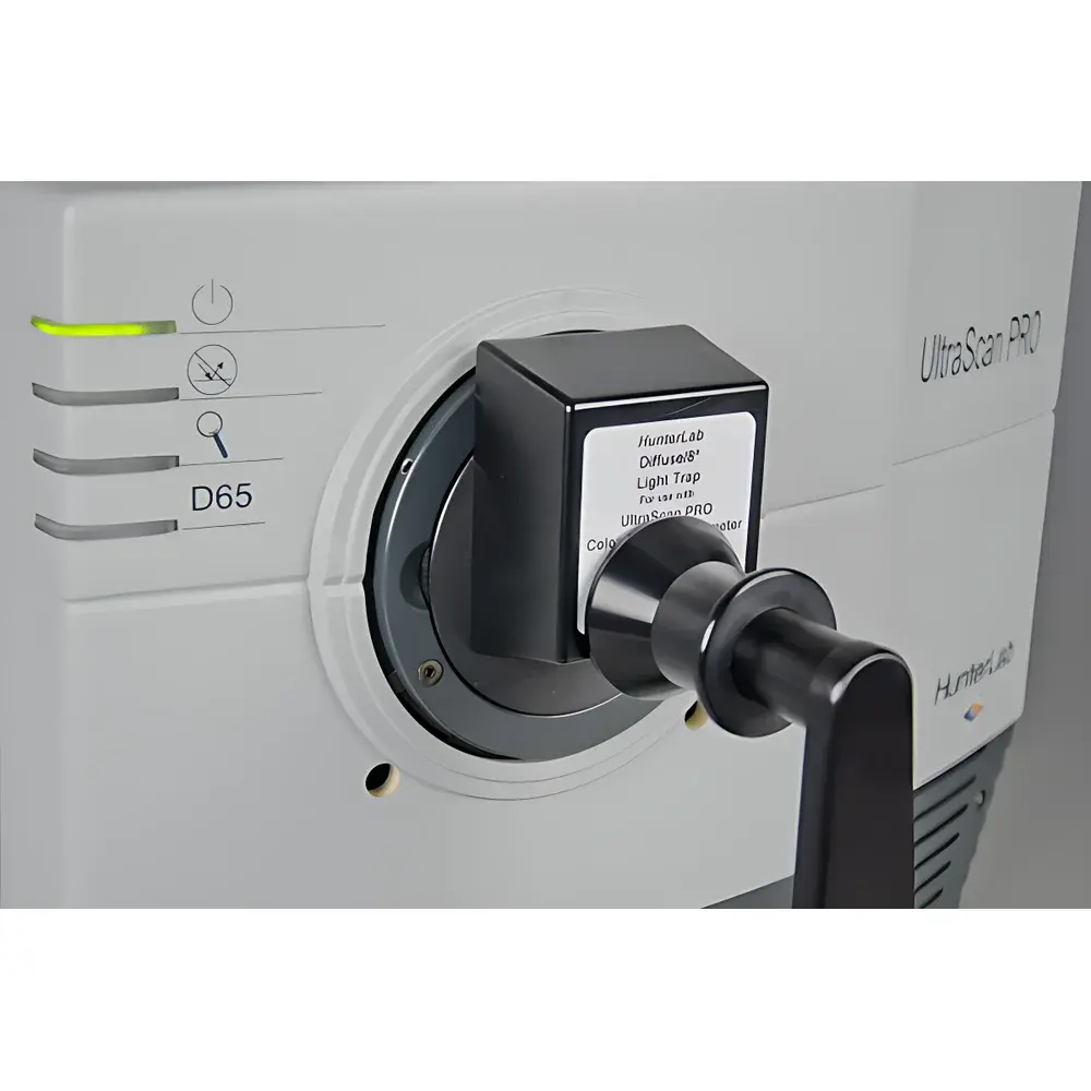 HunterLab UltraScan PRO Benchtop Spectrophotometer