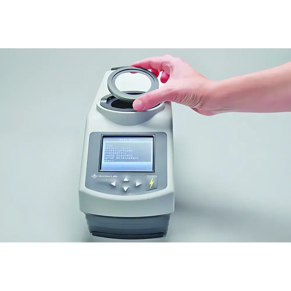 HunterLab ColorFlex EZ Dairy Powder Colorimeter