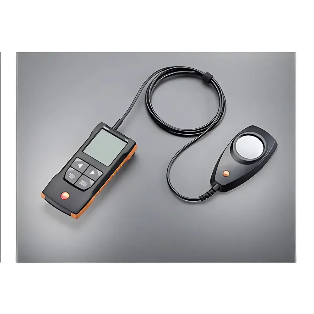 testo 545 Digital Illuminance Meter