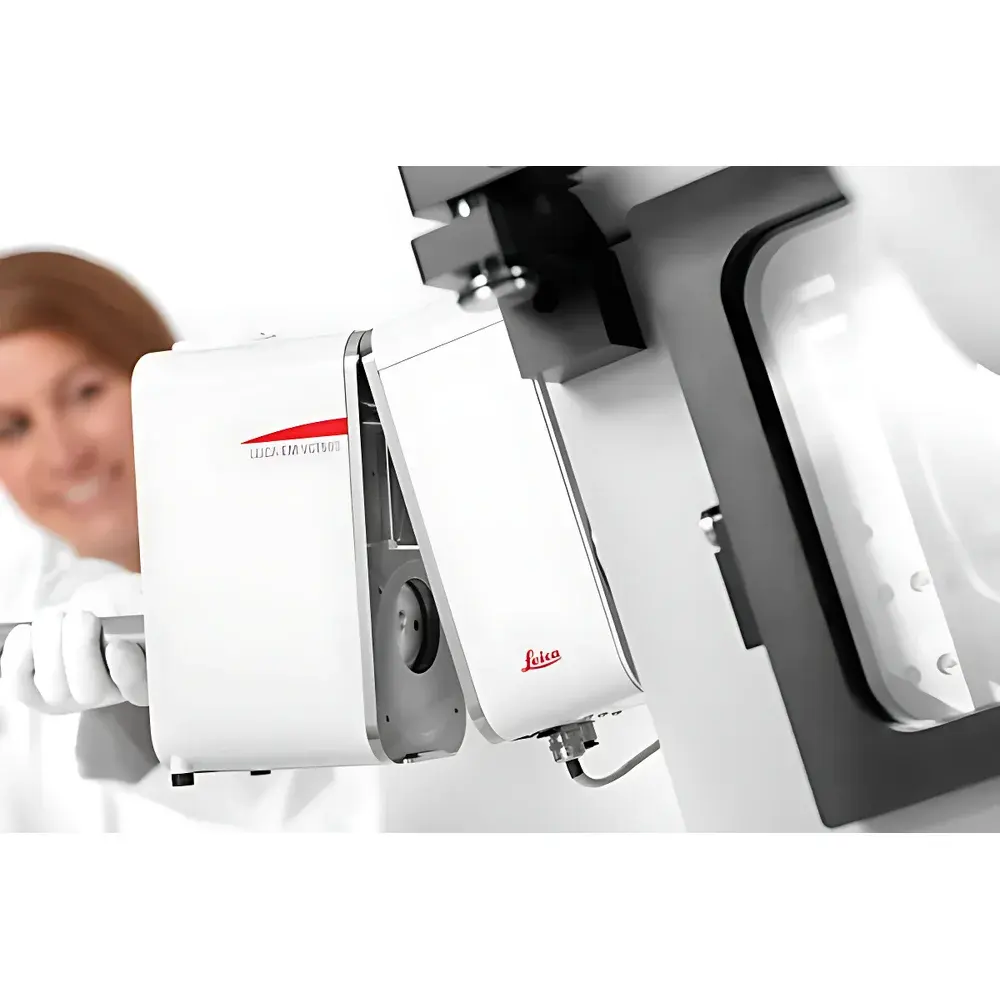 Leica EM ACE900 Cryo-Fracture and Freeze-Etching System