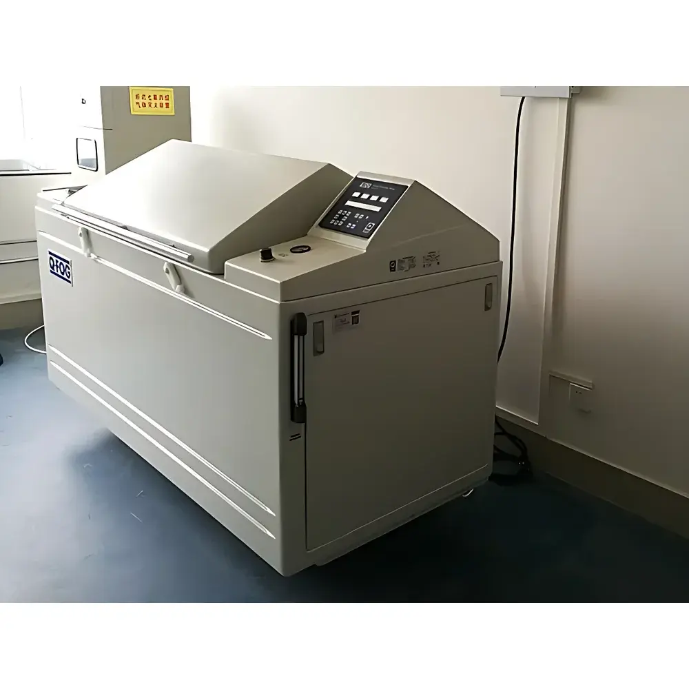 Q-Lab Q-FOG CRH Cyclic Corrosion Test Chamber