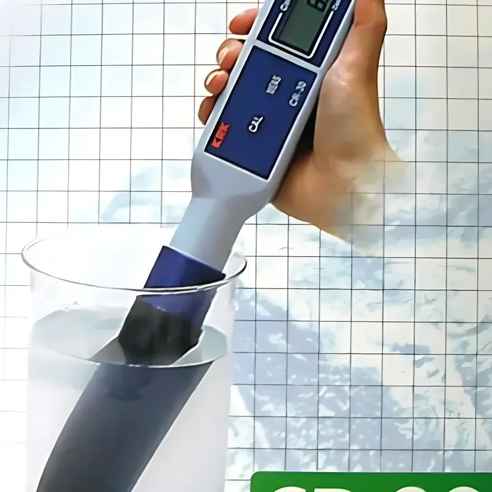 CR-30 Platinum-Cobalt Colorimeter by Rikagaku