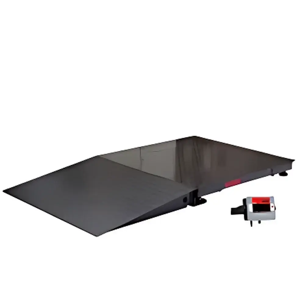 OHAUS Defender™ 3000 Advanced Industrial Platform Scale