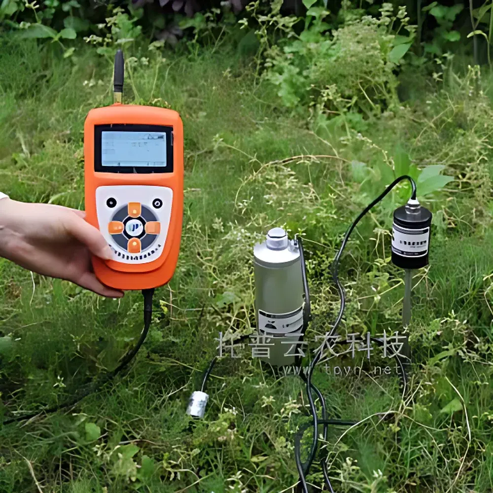 Top Cloud-agri TZS-ECW-G Portable Soil EC, Moisture & Temperature Analyzer