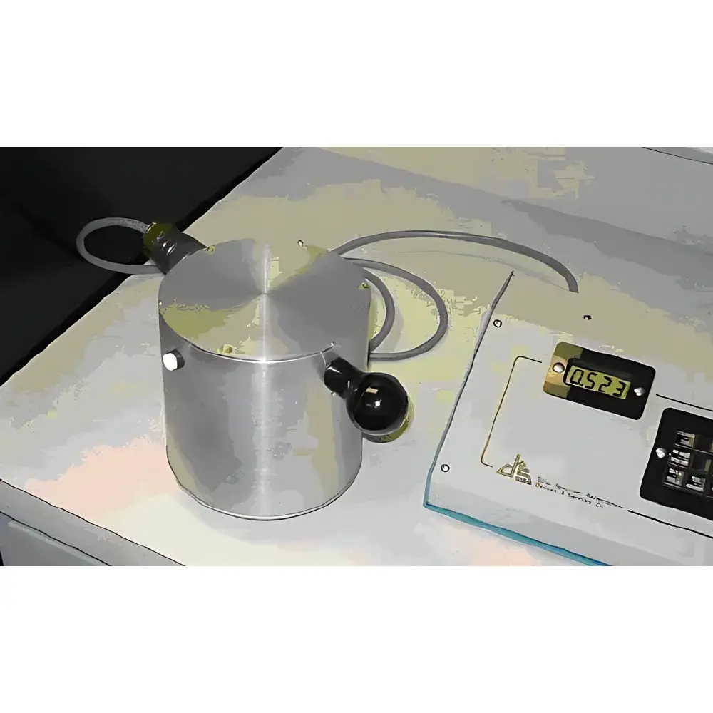 D&S AE1/RD1 Emissivity Meter & SSR-ER Solar Spectral Reflectance Meter