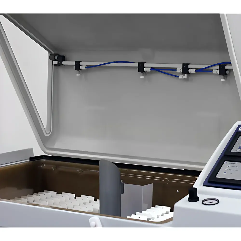 Q-Lab CRH1100-HSC Cyclic Corrosion Test Chamber