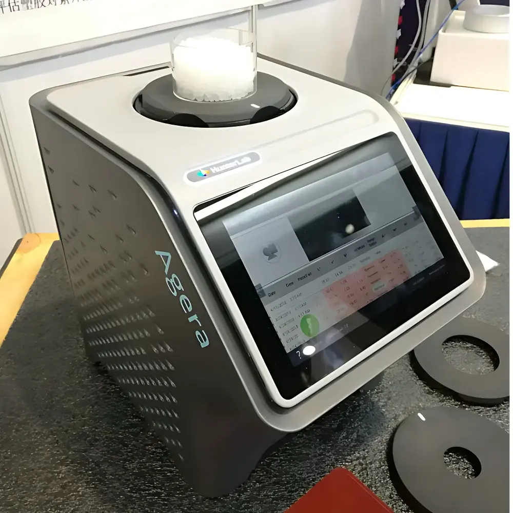 HunterLab Agera Spectrophotometer