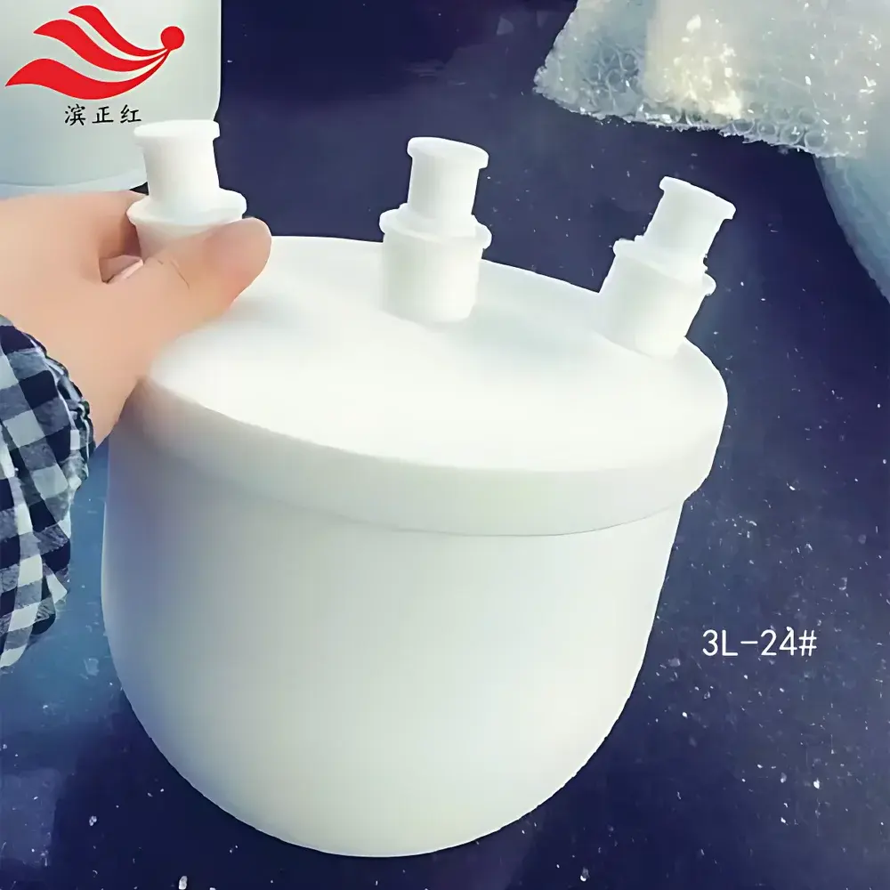 PFA Constant-Pressure Dropping Funnel 150 mL with Integrated Distillation Assembly for Hydrofluoric Acid Applications