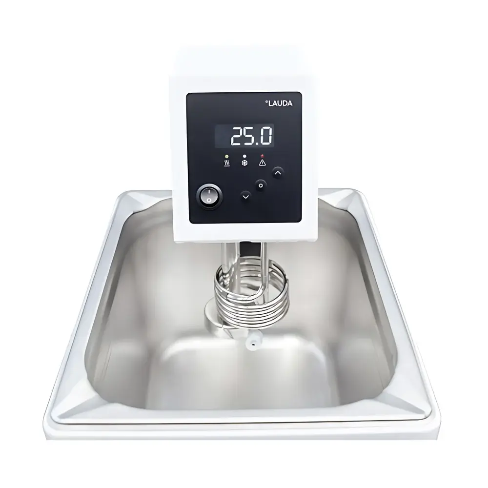 LAUDA Alpha A 12 Heated Circulating Bath / Temperature Control System (25–100 °C, ±0.05 °C Stability)