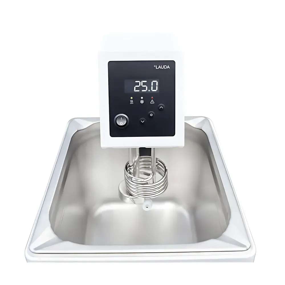 LAUDA Alpha Series Refrigerated/Heating Circulating Bath