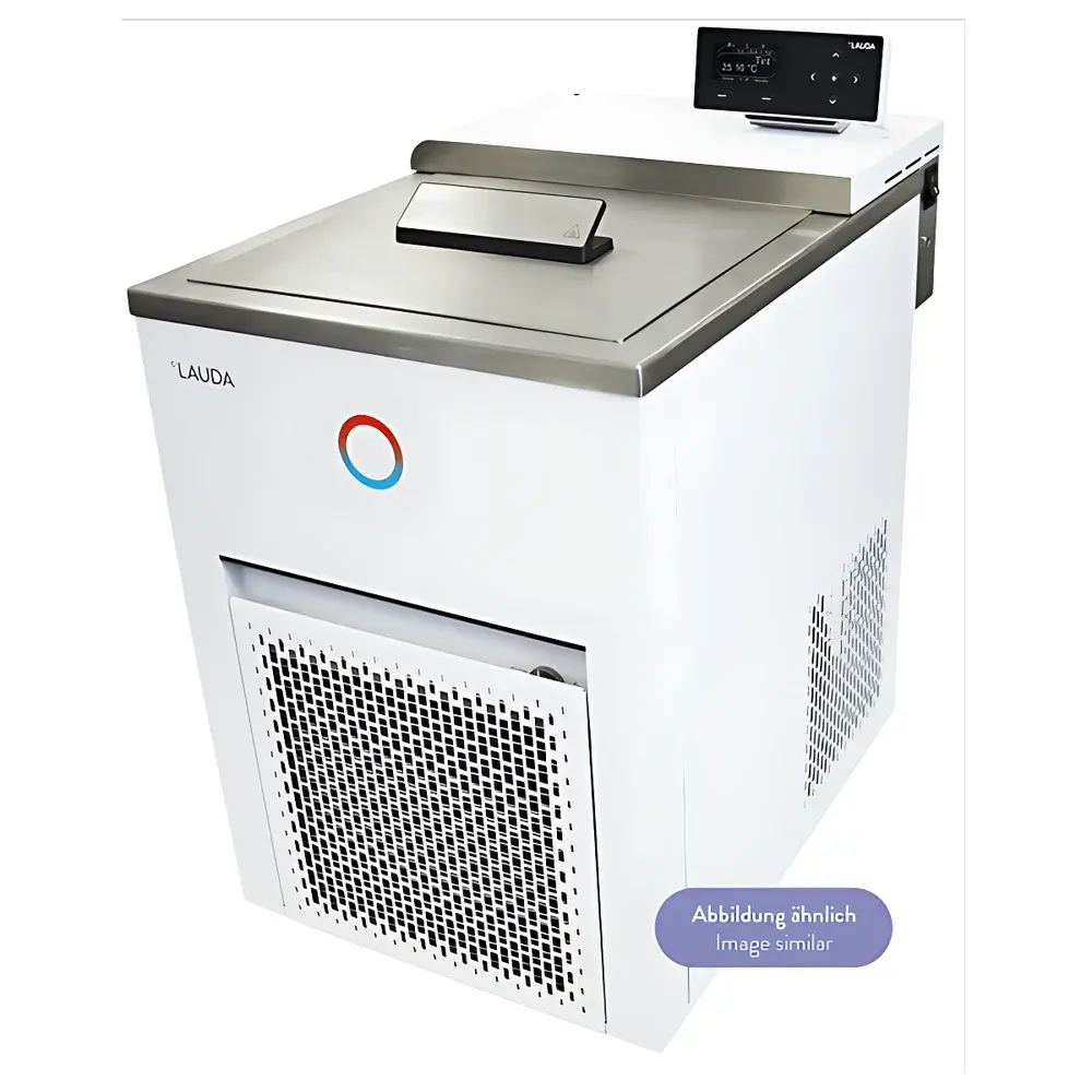 LAUDA PRO RP 2040 C Refrigerated/Heating Circulating Bath with External Loop Capability, −40 °C to 200 °C, ±0.01 °C Stability
