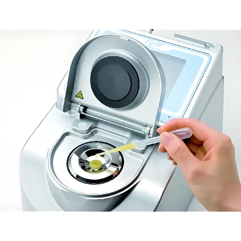 KEM RA-600 Advanced Digital Refractometer for Total Soluble Solids (TSS) in Food and Beverage Applications