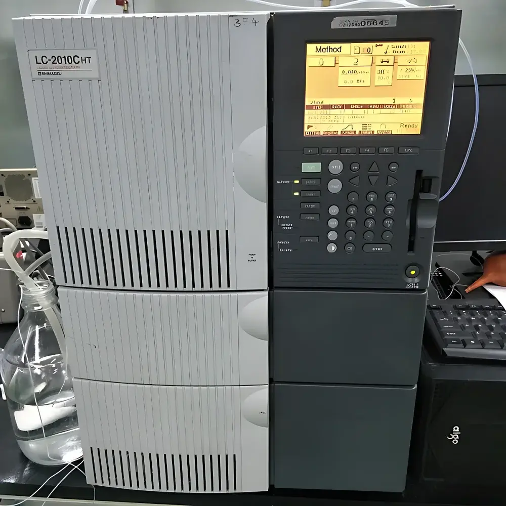 Shimadzu LC-2010CHT Refurbished High-Performance Liquid Chromatograph