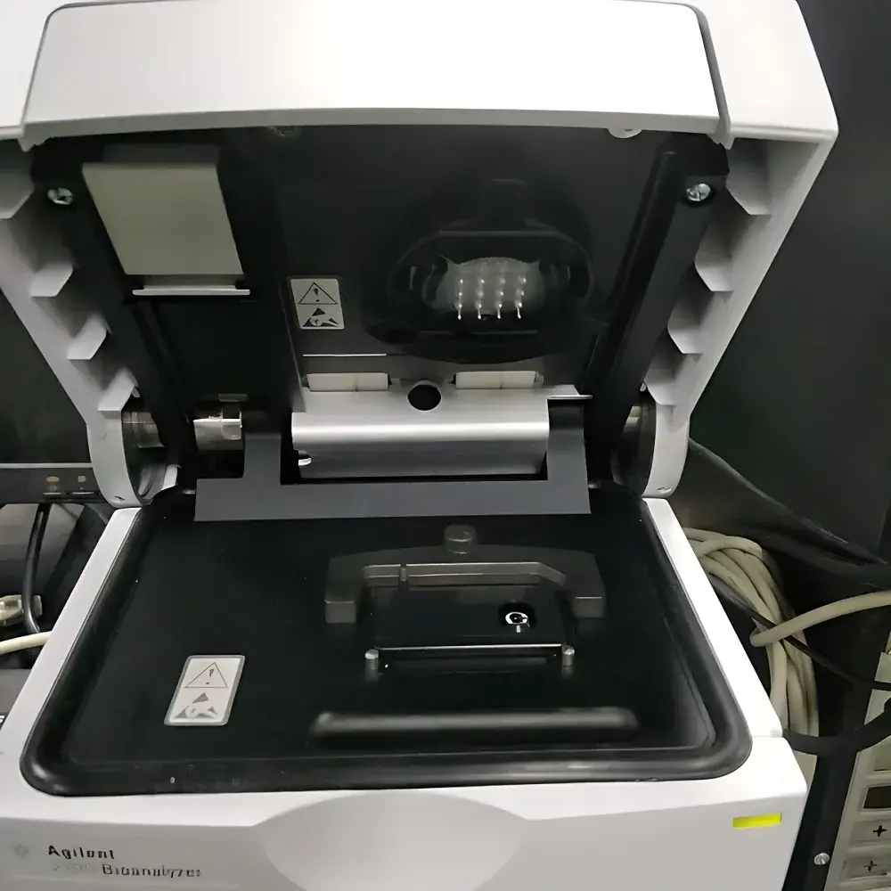 Agilent 2100 Bioanalyzer System