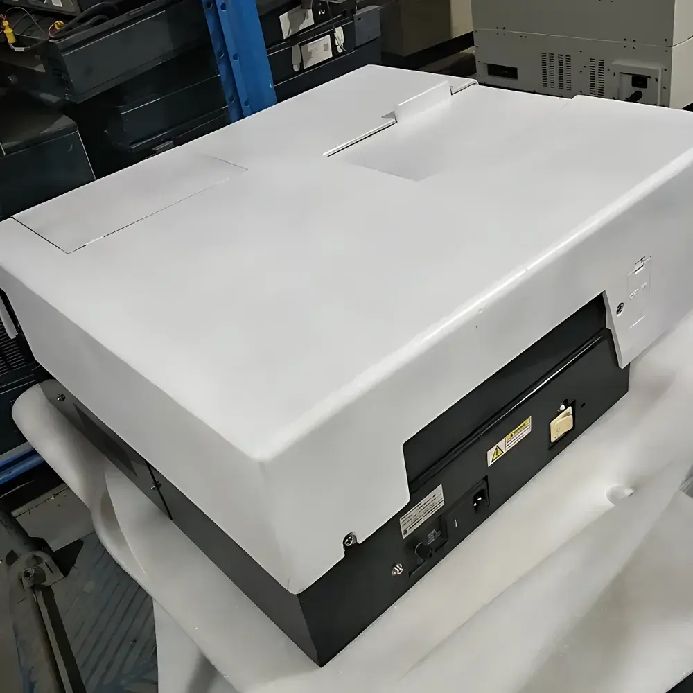 Shimadzu UV-2450 Used UV-Vis Spectrophotometer
