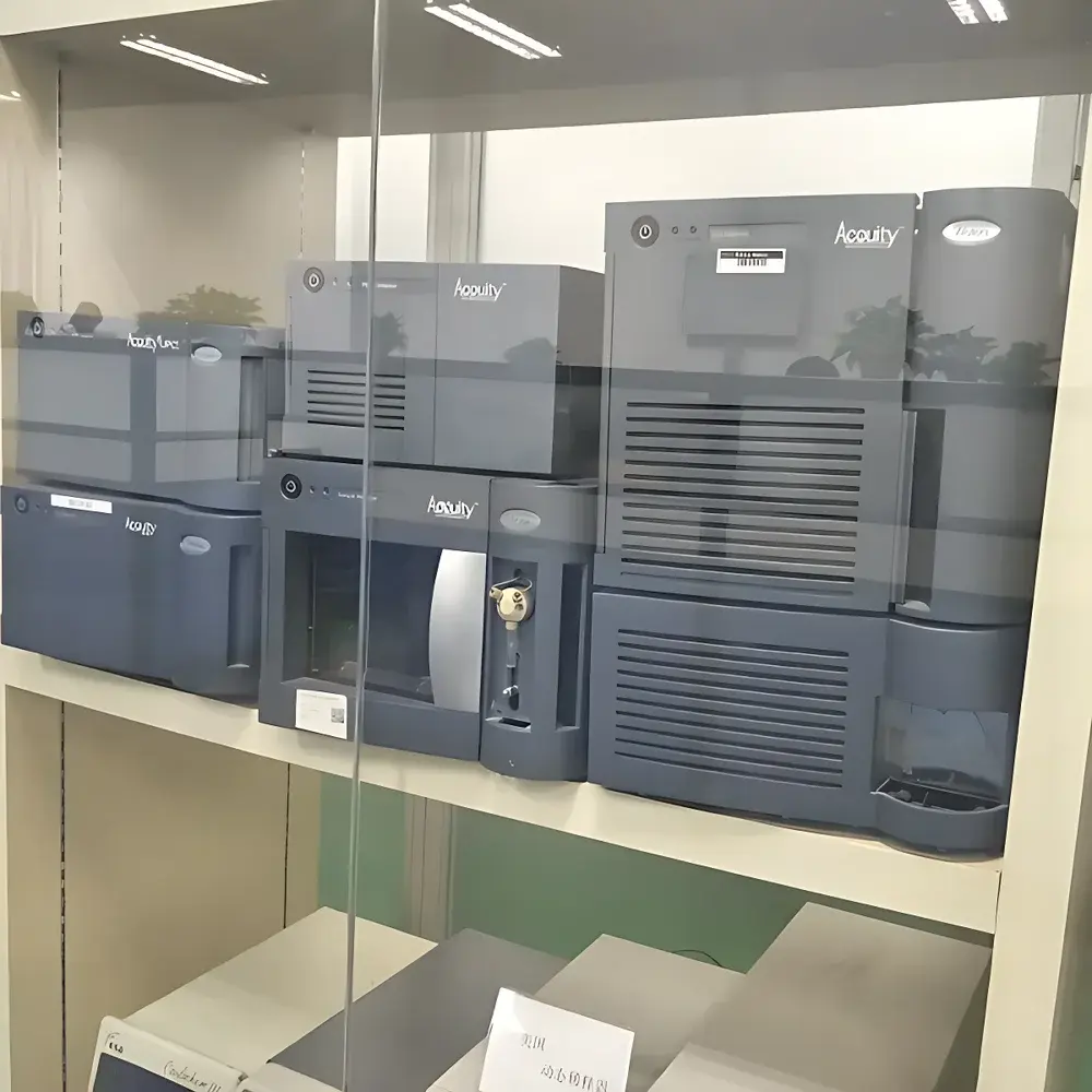Waters ACQUITY UPLC Used Ultra-Performance Liquid Chromatograph