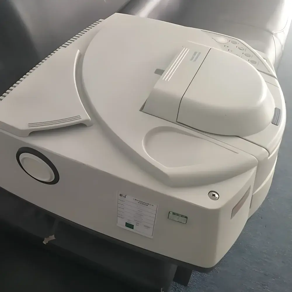 Thermo Fisher Nicolet iS10 Fourier Transform Infrared (FTIR) Spectrometer
