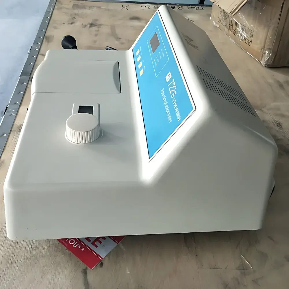 Shanghai Lengguang 722 Visible Spectrophotometer