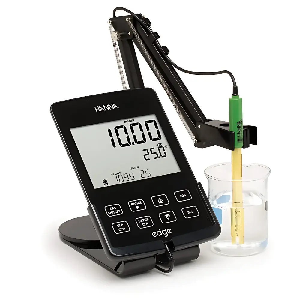 Hanna HI2030 Edge² Portable Multiparameter Benchtop/Handheld EC/TDS/Salinity/°C Meter