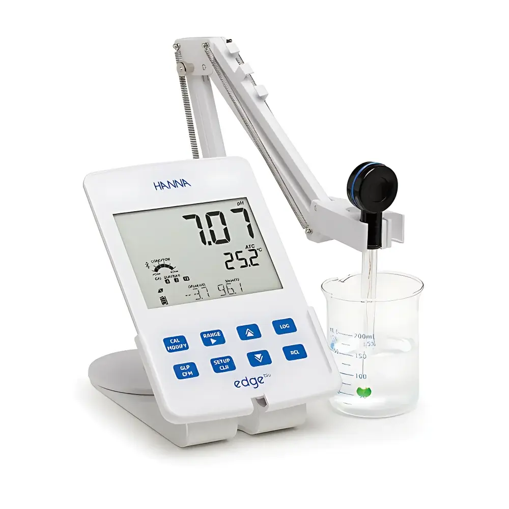 Hanna HI2202 Bluetooth-Enabled Precision pH and Temperature Meter
