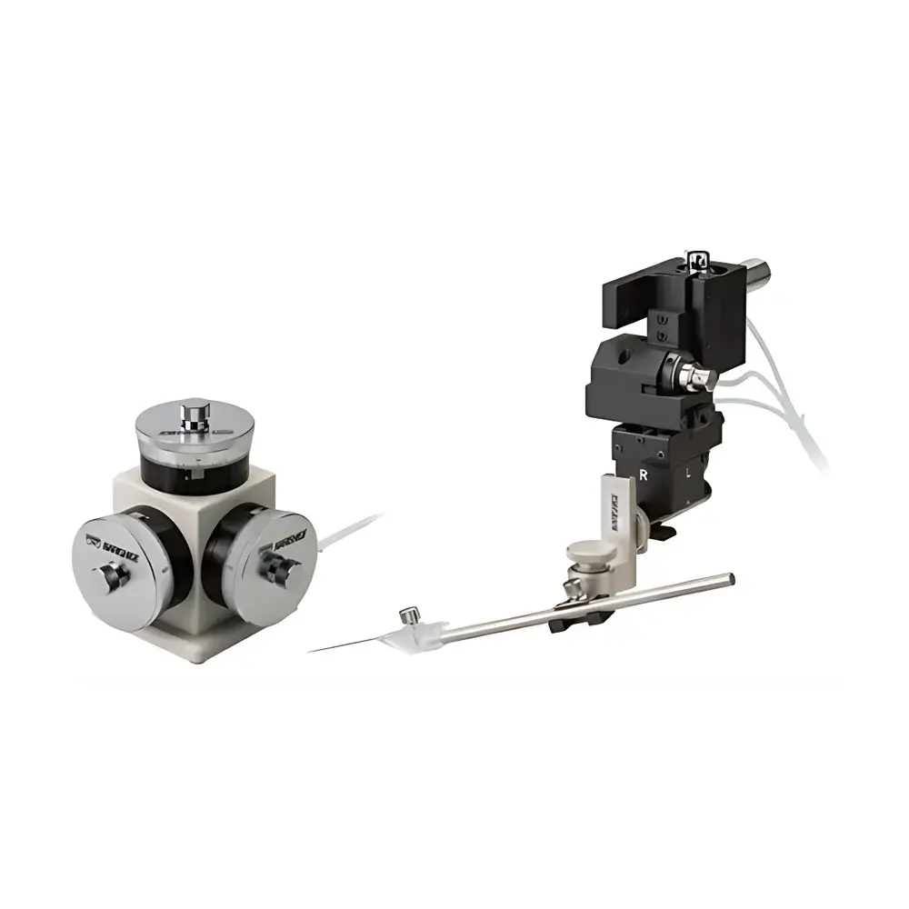 NARISHIGE MMO-203 Three-Axis Oil-Hydraulic Micromanipulator