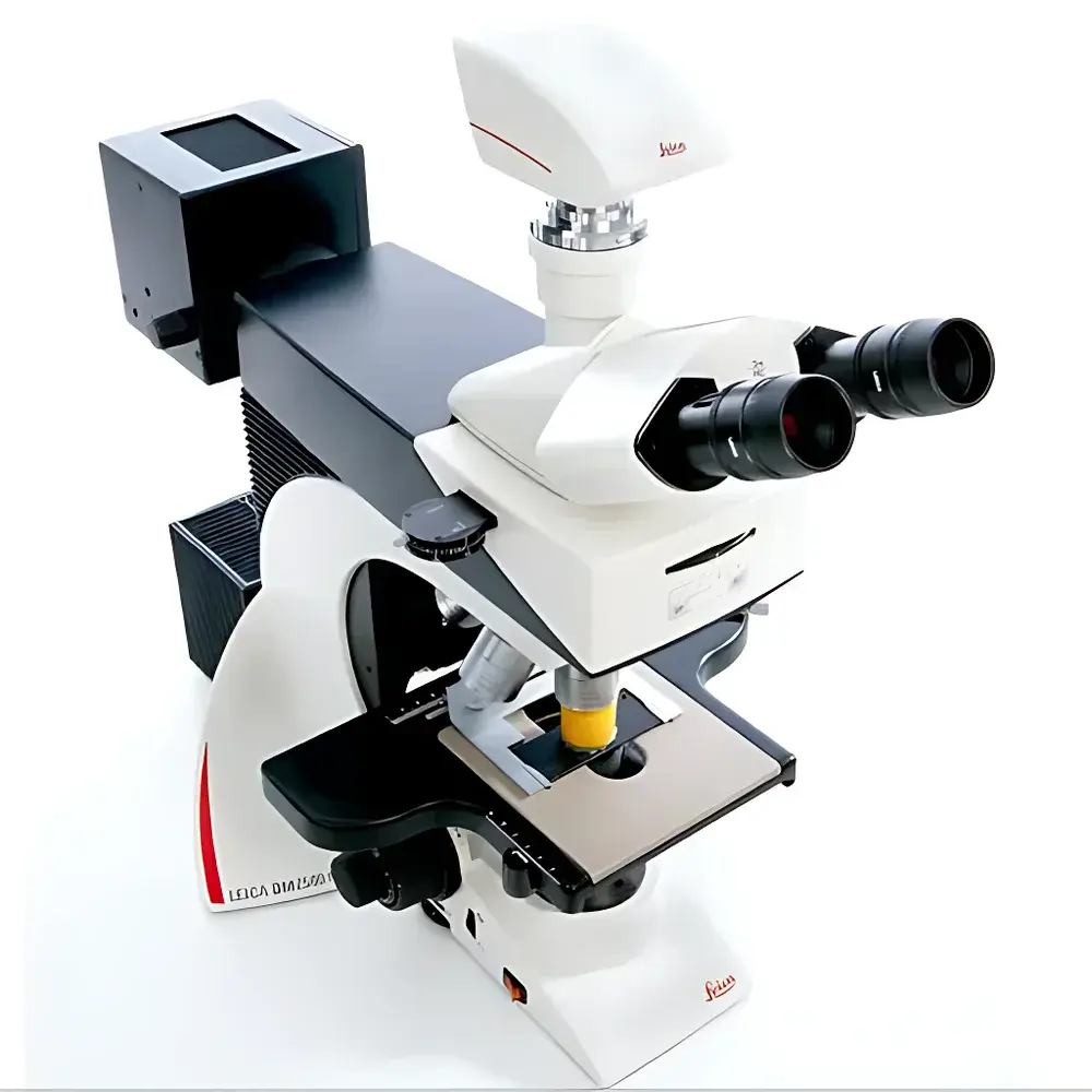 Leica DM2500 Biological Microscope