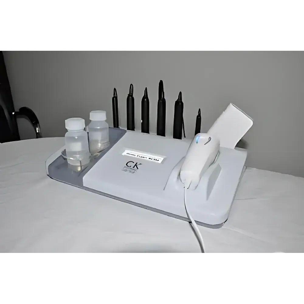 CK Derma-Expert MC960 Multi-Parameter Skin Analysis System