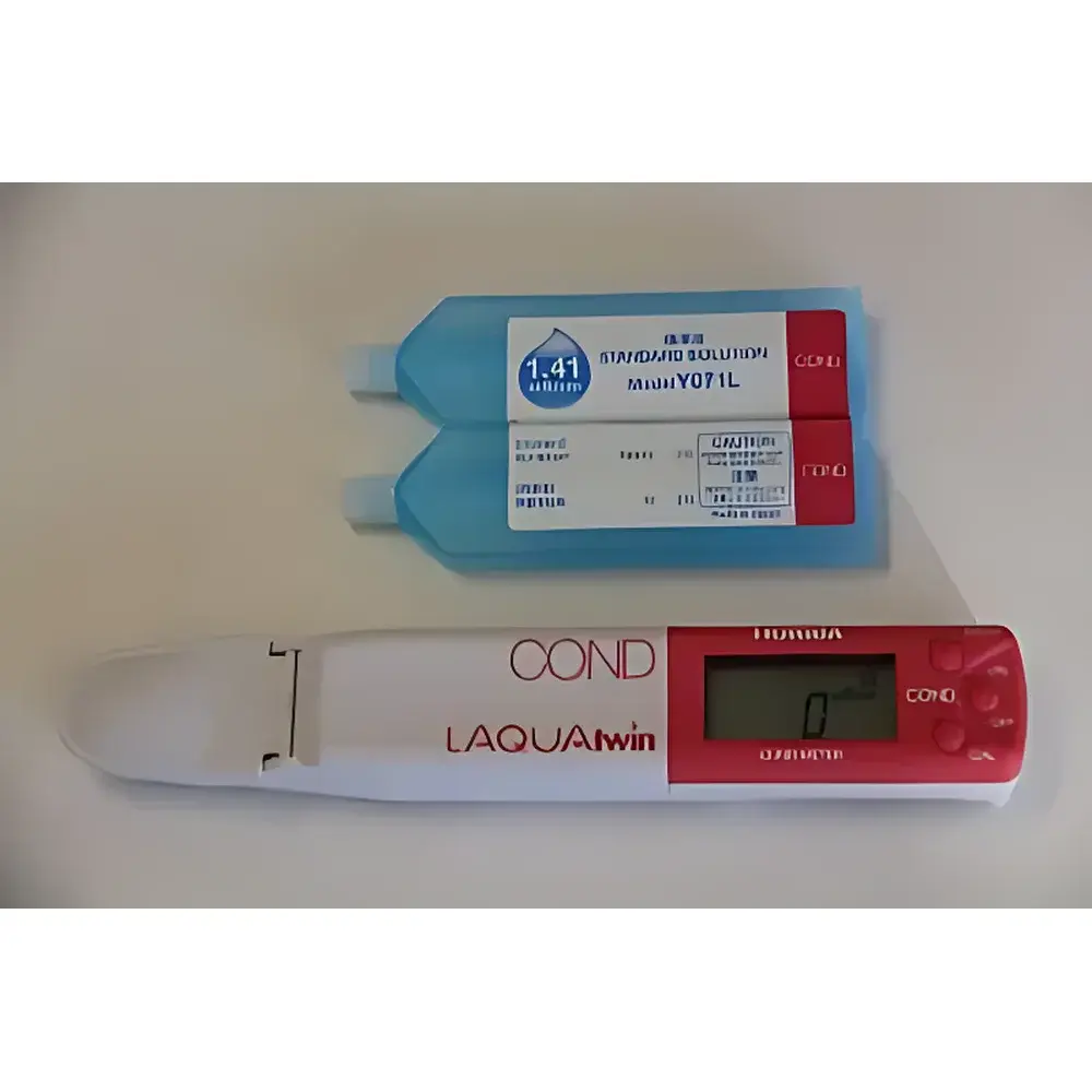 HORIBA B-771 Portable Pen-Type Conductivity Meter