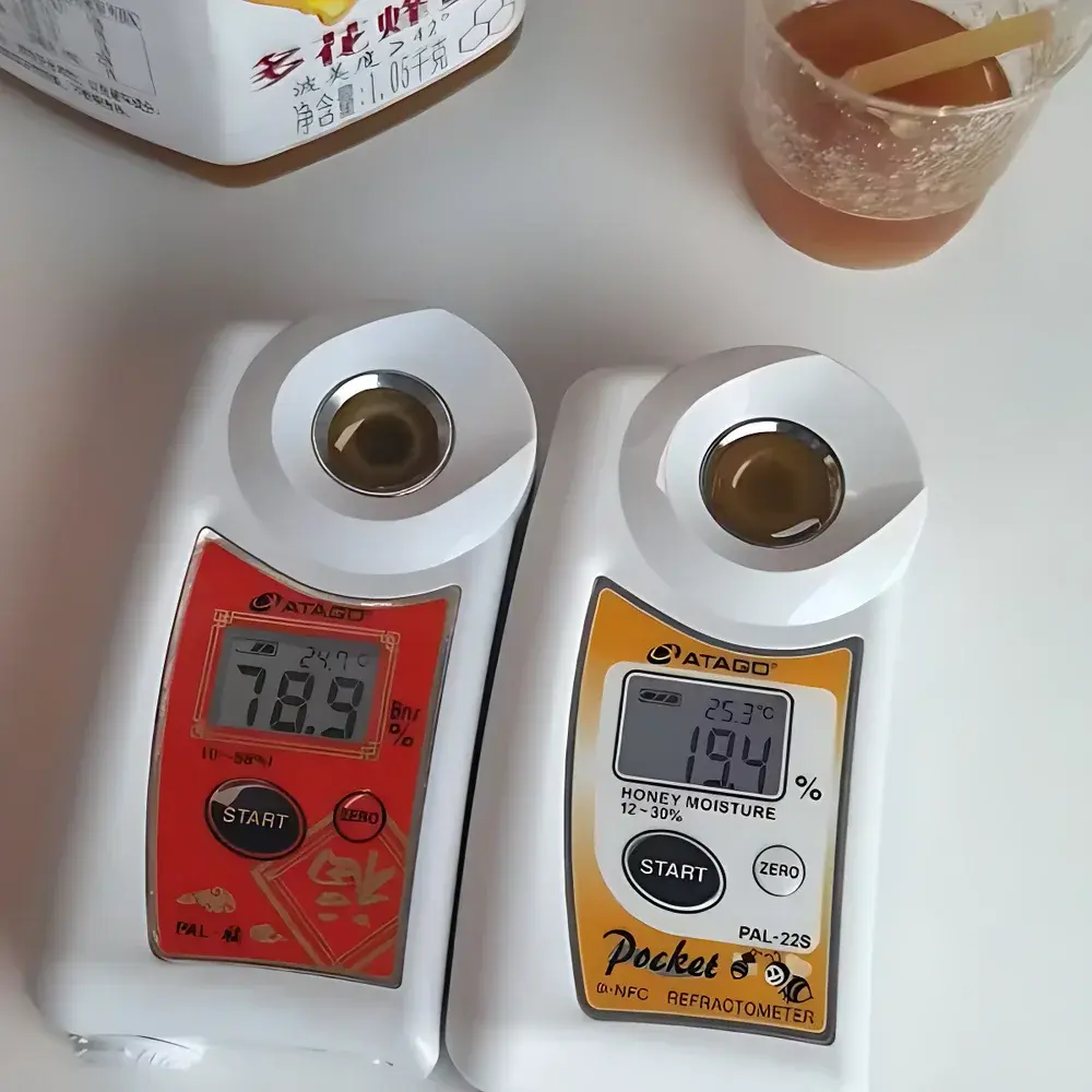 ATAGO PAL-22S Portable Digital Honey Moisture Refractometer