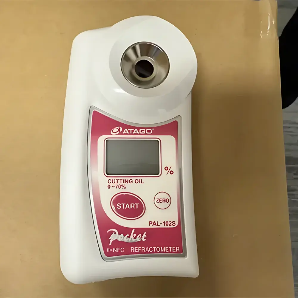 ATAGO PAL-102S Handheld Refractometer for Cutting Fluid Concentration Measurement