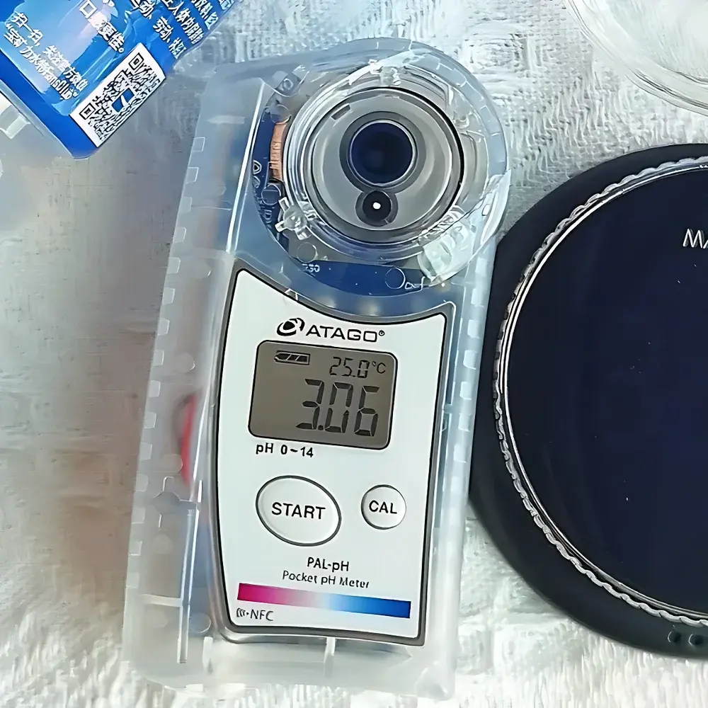 ATAGO PAL-pH Micro-volume pH Meter